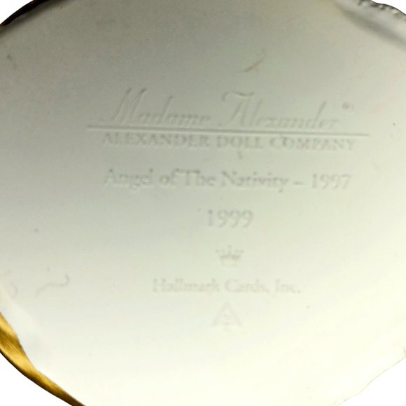 Angel of the Nativity Madame Alexander Christmas Ornament 1999 Vintage - Picture 7 of 7